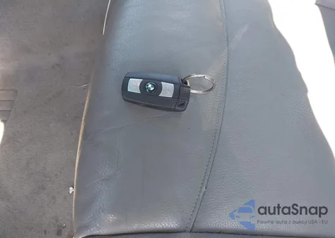 2008 BMW 335I I from USA, damaged, VIN WBAVB735X8P101739